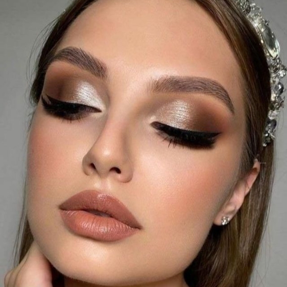 Tom Ford Equis Satin Lipstick (Nude Rosey Brown) - Picture 10 of 17